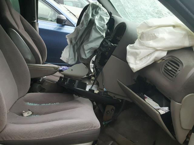 1C4GJ45372B574706 - 2002 CHRYSLER VOYAGER LX BLUE photo 5