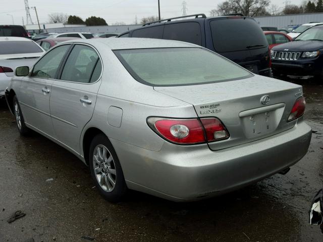 JTHBA30G940019574 - 2004 LEXUS ES 330 SILVER photo 3