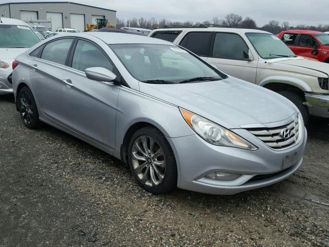 5NPEC4AC8BH119398 - 2011 HYUNDAI SONATA SE GRAY photo 1