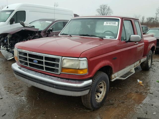 1FTEX15NXNKA54381 - 1992 FORD F150 RED photo 2