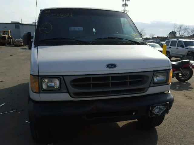 1FTNE2429YHB36140 - 2000 FORD ECONOLINE WHITE photo 9