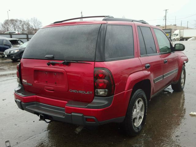 1GNDT13S522425921 - 2002 CHEVROLET TRAILBLAZE RED photo 4