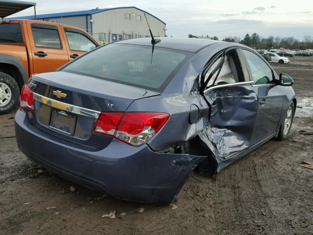 1G1PC5SB0E7313493 - 2014 CHEVROLET CRUZE LT BLUE photo 4