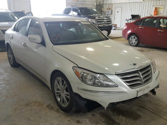 KMHGC4DF6BU131923 - 2011 HYUNDAI GENESIS 4. WHITE photo 1