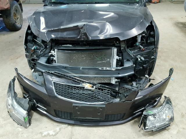 1G1PC5SB1E7367045 - 2014 CHEVROLET CRUZE LT BLACK photo 9