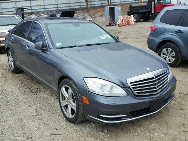 WDDNG8GB7AA312664 - 2010 MERCEDES-BENZ S 550 4MAT GRAY photo 1