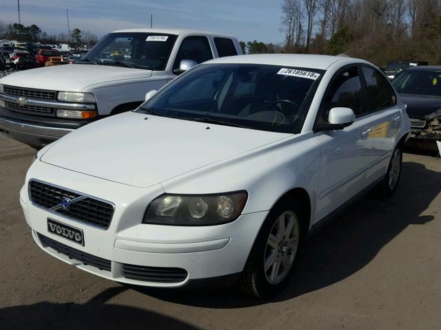 YV1MS382872259203 - 2007 VOLVO S40 2.4I WHITE photo 2