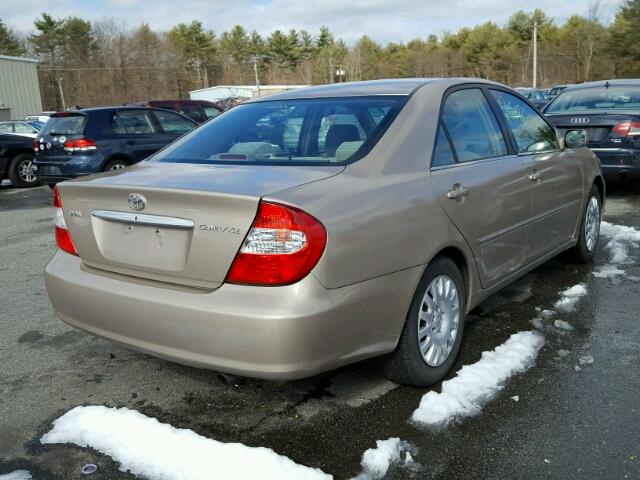 4T1BE32K22U552052 - 2002 TOYOTA CAMRY LE BEIGE photo 4