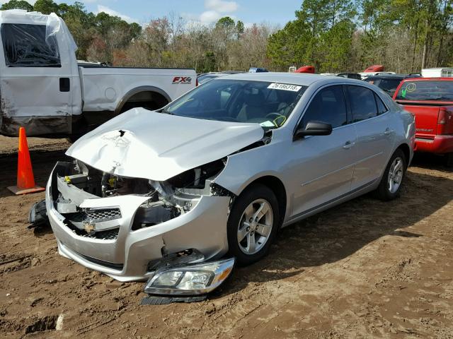 1G11B5SA3DF351613 - 2013 CHEVROLET MALIBU LS SILVER photo 2