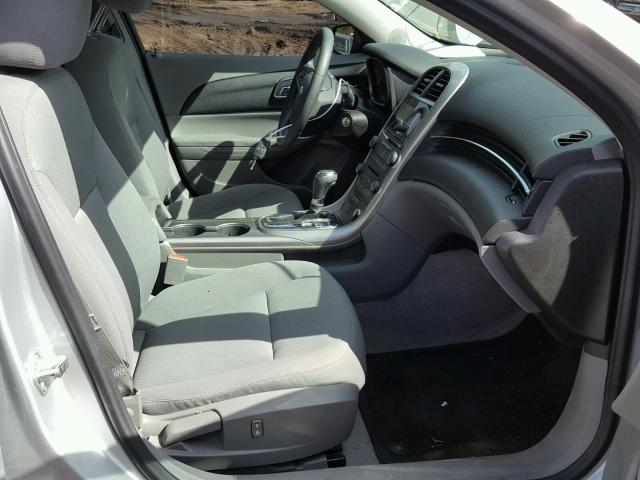 1G11B5SA3DF351613 - 2013 CHEVROLET MALIBU LS ვერცხლისფერი ფოტო 5