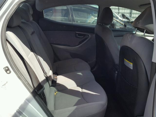 KMHDH4AEXDU639069 - 2013 HYUNDAI ELANTRA GL SILVER photo 6