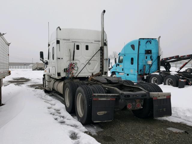 1FUJGLBG5BSAX3072 - 2011 FREIGHTLINER CASCADIA 1 WHITE photo 3