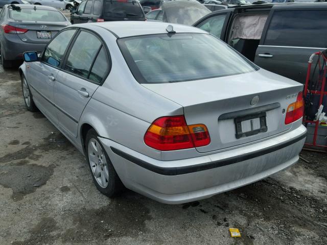 WBAEV33444KR26691 - 2004 BMW 325 I SILVER photo 3