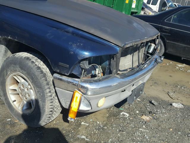 1B7GL22N3YS591631 - 2000 DODGE DAKOTA BLUE photo 9