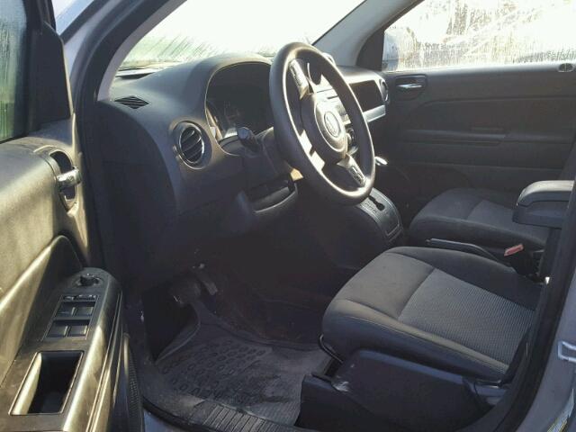 1C4NJCBA2FD318200 - 2015 JEEP COMPASS SP GRAY photo 9