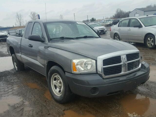 1D7HE22KX6S623658 - 2006 DODGE DAKOTA ST GRAY photo 1