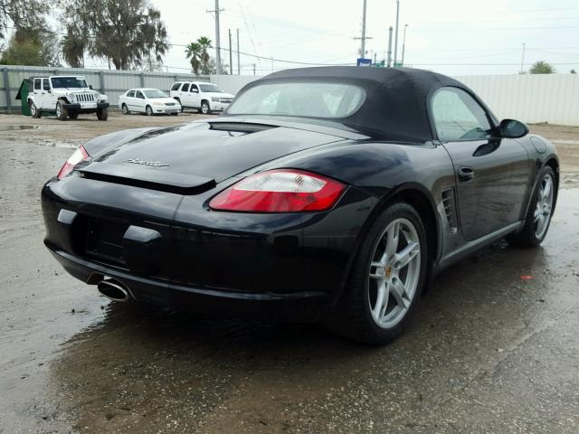 WP0CA29845U710193 - 2005 PORSCHE BOXSTER BLACK photo 4