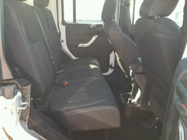 1C4BJWEG2EL163883 - 2014 JEEP WRANGLER U WHITE photo 6