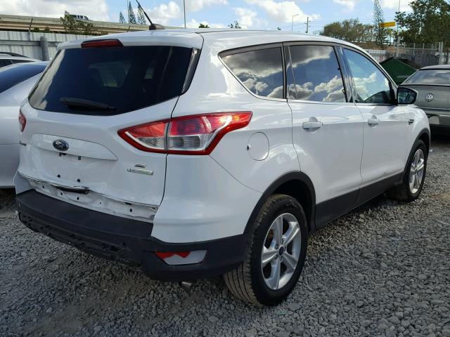 1FMCU0GX8GUB40235 - 2016 FORD ESCAPE SE WHITE photo 4