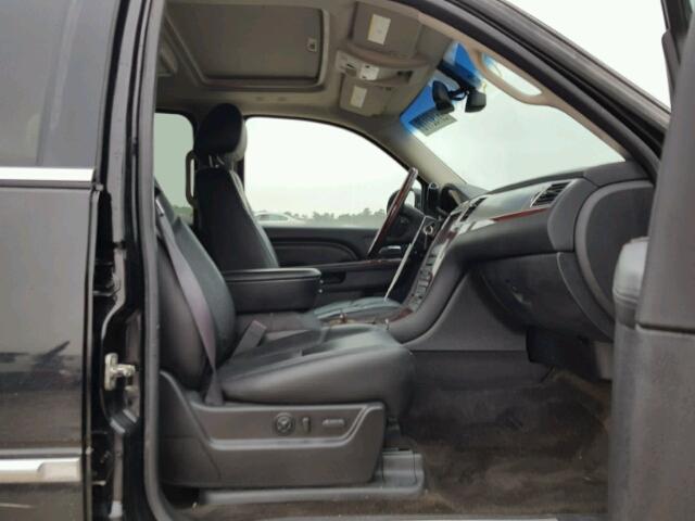 1GYS3JEF8BR274848 - 2011 CADILLAC ESCALADE E BLACK photo 5
