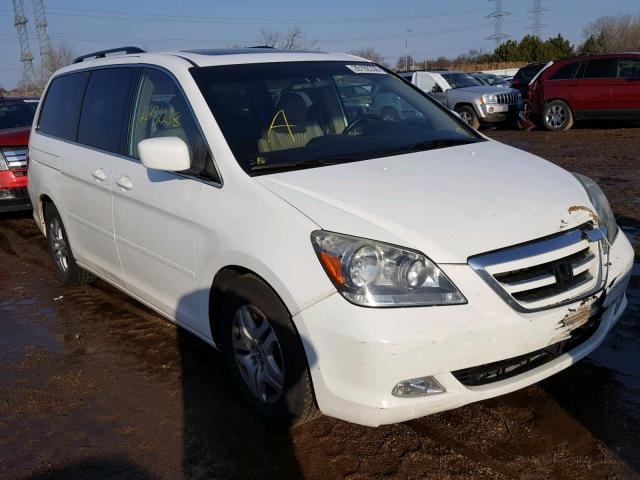 5FNRL38726B425716 - 2006 HONDA ODYSSEY EX WHITE photo 1