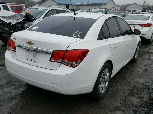 1G1PA5SG1D7298180 - 2013 CHEVROLET CRUZE LS WHITE photo 4