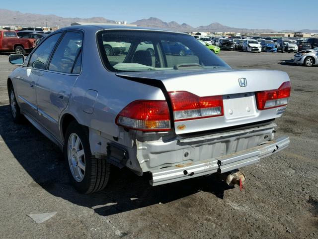 JHMCG66812C022291 - 2002 HONDA ACCORD EX SILVER photo 3