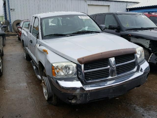 1D7HE42K65S110000 - 2005 DODGE DAKOTA SLT SILVER photo 1