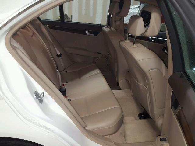 WDDGF8BB3CR200189 - 2012 MERCEDES-BENZ C 300 4MAT WHITE photo 6