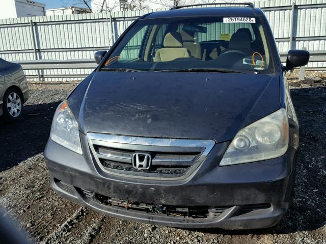 5FNRL38256B005114 - 2006 HONDA ODYSSEY LX GRAY photo 9