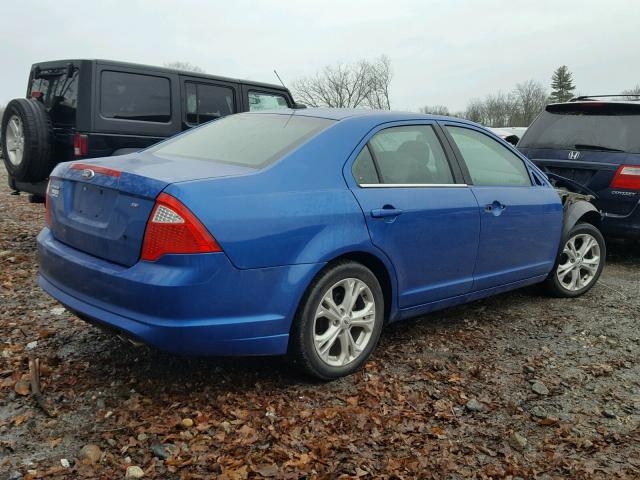 3FAHP0HA2CR296645 - 2012 FORD FUSION SE BLUE photo 4