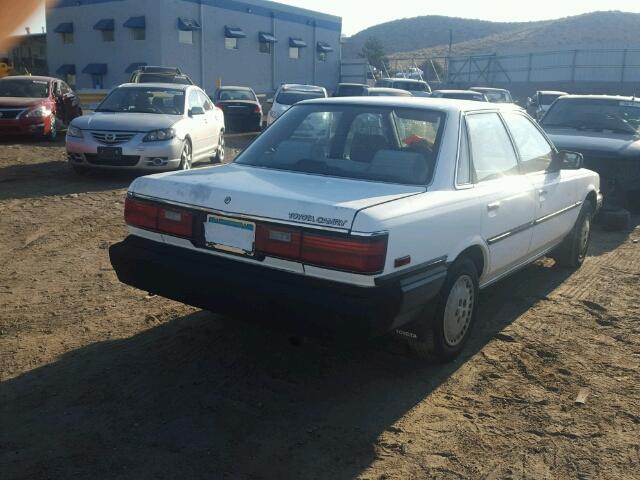 JT2SV21E7J3294778 - 1988 TOYOTA CAMRY DLX WHITE photo 4