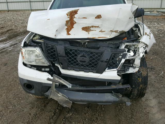 1N6AD0ER3BC441135 - 2011 NISSAN FRONTIER S WHITE photo 7
