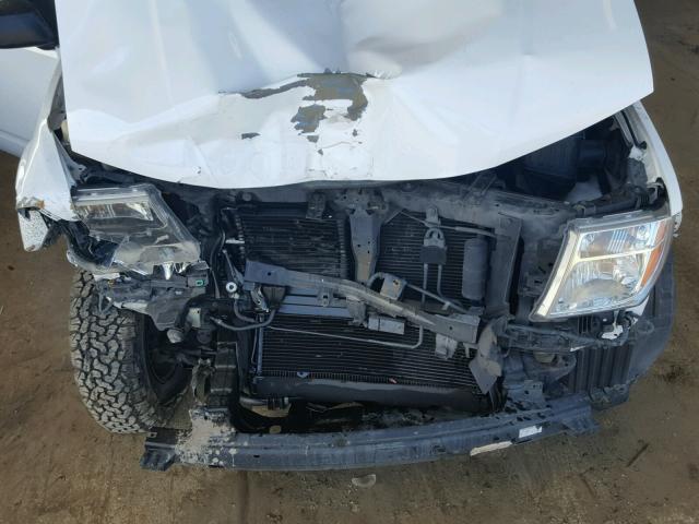 1N6BD06T56C452805 - 2006 NISSAN FRONTIER K WHITE photo 7