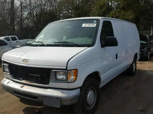 1FTRE1426YHB60987 - 2000 FORD ECONOLINE WHITE photo 2