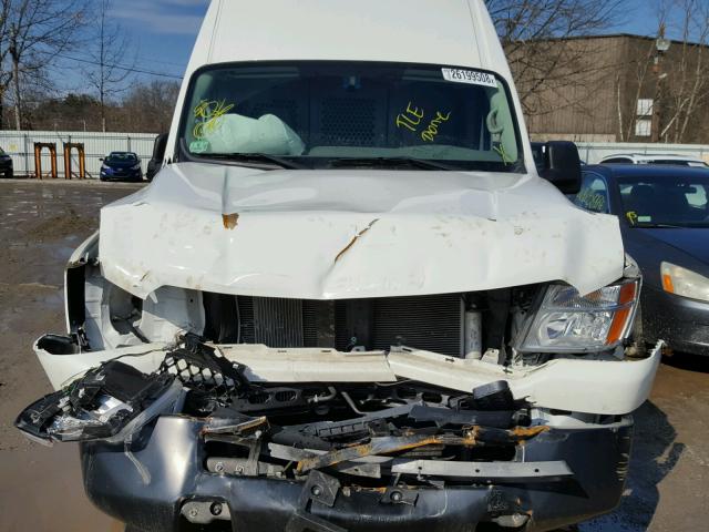 1N6BF0LY5GN811120 - 2016 NISSAN NV 2500 S WHITE photo 9