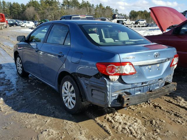 5YFBU4EE3DP196651 - 2013 TOYOTA COROLLA BA BLUE photo 3