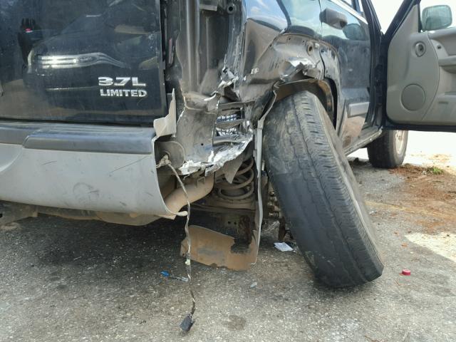 1J4GK48K35W533903 - 2005 JEEP LIBERTY SP BLACK photo 9