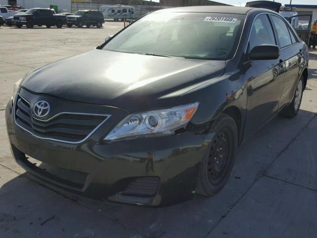 4T1BF3EKXAU528556 - 2010 TOYOTA CAMRY BASE GREEN photo 2