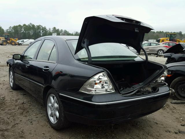 WDBRF61JX4A573843 - 2004 MERCEDES-BENZ C 240 BLACK photo 3