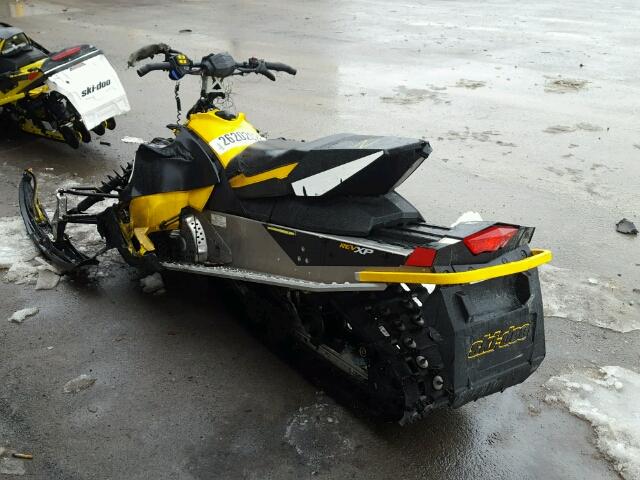 2BPSMSCA1CV000149 - 2012 SKI SNOWMOBILE YELLOW photo 3