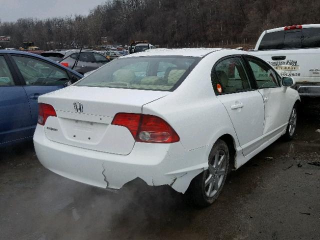 2HGFA16518H322302 - 2008 HONDA CIVIC LX WHITE photo 4