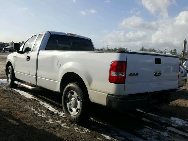 1FTRF12247NA49015 - 2007 FORD F150 WHITE photo 3