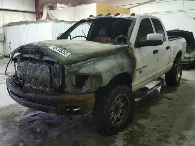 3D7KU28CX4G211592 - 2004 DODGE RAM 2500 S WHITE photo 2