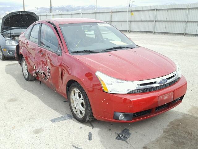 1FAHP36N39W139042 - 2009 FORD FOCUS SES RED photo 1