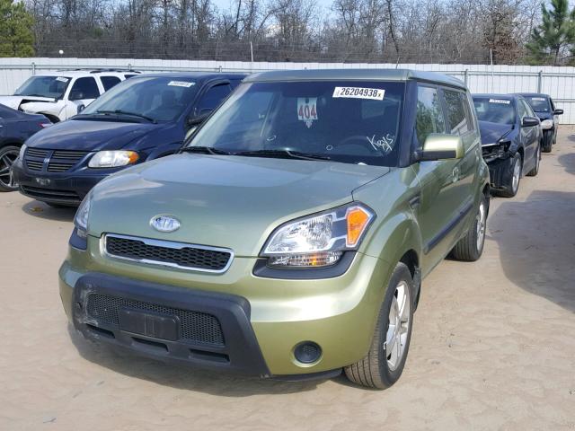 KNDJT2A29A7115082 - 2010 KIA SOUL + GREEN photo 2