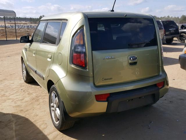 KNDJT2A29A7115082 - 2010 KIA SOUL + GREEN photo 3