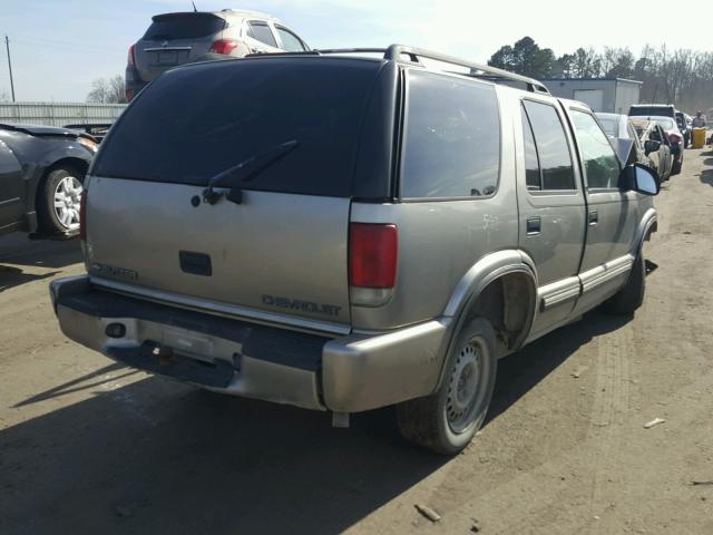 1GNCS13WXY2320527 - 2000 CHEVROLET BLAZER TAN photo 4