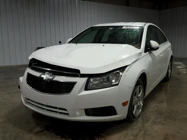 1G1PC5SB9E7219435 - 2014 CHEVROLET CRUZE LT WHITE photo 2