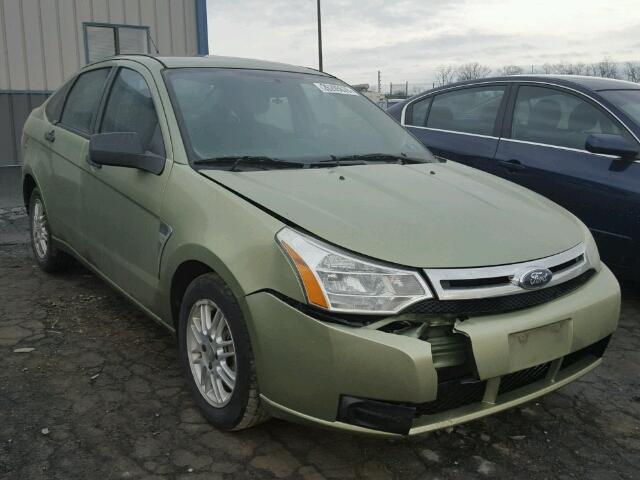 1FAHP35N88W120549 - 2008 FORD FOCUS SE GREEN photo 1